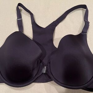 Soma bra, vanishing back average coverage, size 36C, front closure